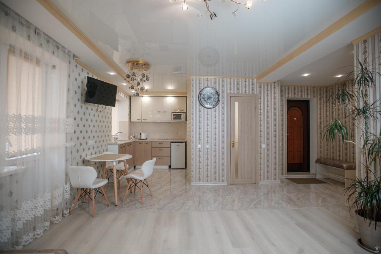 Apartaments On Preobrazhenskaya 8 克洛佩夫尼茨基 外观 照片